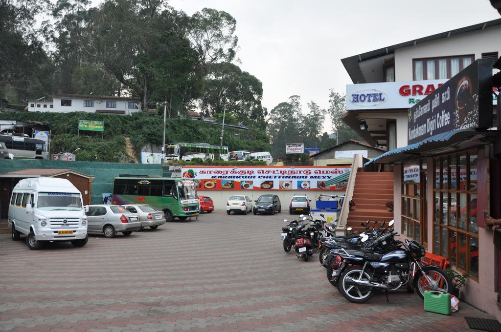 Grand Paradise Inn Kodaikanal Exteriör bild