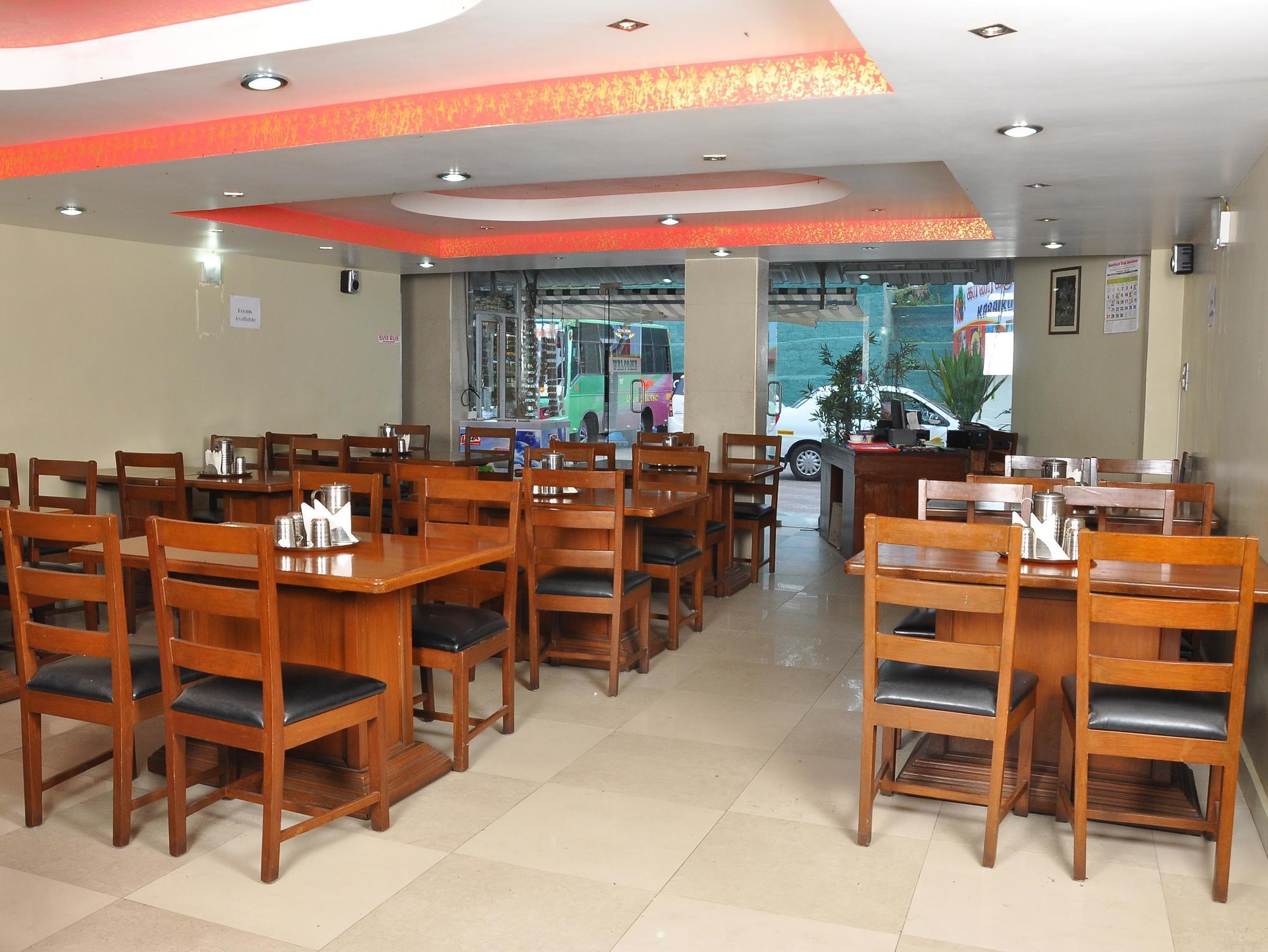 Grand Paradise Inn Kodaikanal Exteriör bild